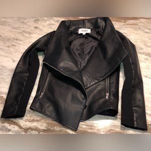 BB DAKOTA STEVE MADDEN XXS